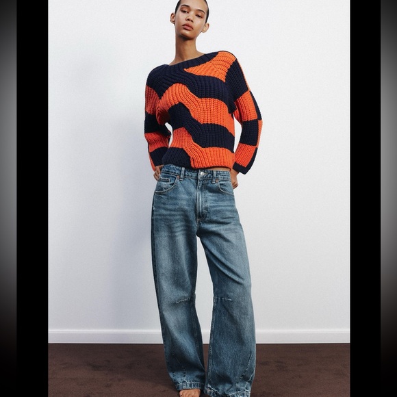 Zara Sweaters - NWT Zara Orange/Navy Oversized Crewneck Sweater, sz Small